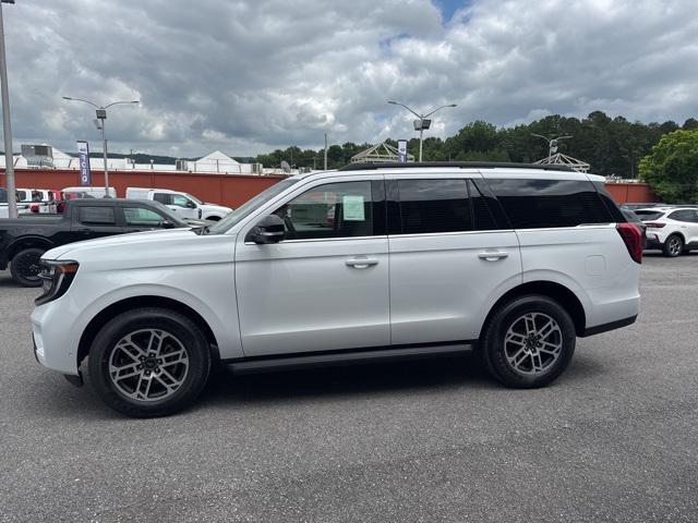 new 2025 Ford Expedition car, priced at $60,060
