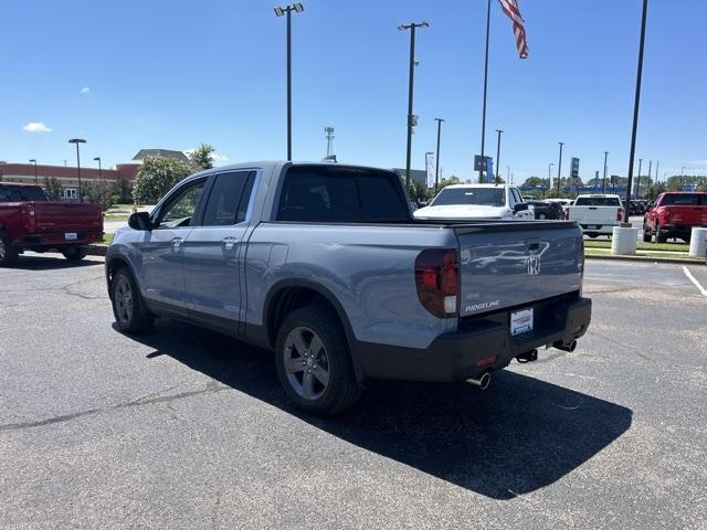 used 2023 Honda Ridgeline car, priced at $38,000