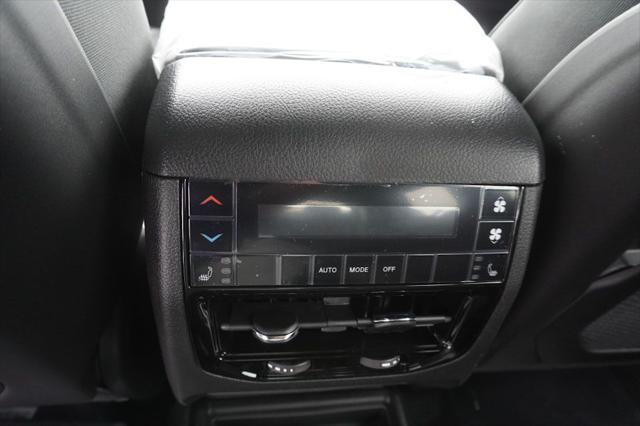 new 2025 Jeep Grand Cherokee L car, priced at $44,549