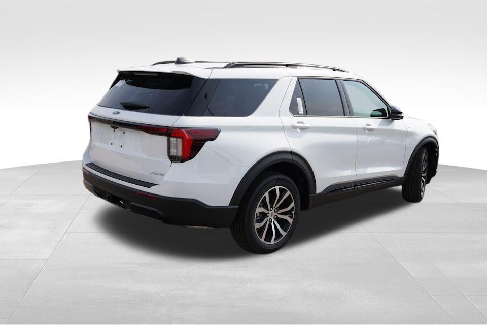 new 2025 Ford Explorer car, priced at $44,753