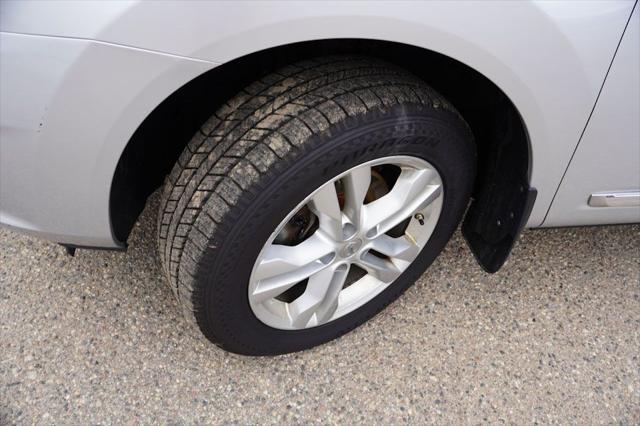 used 2013 Nissan Rogue car, priced at $8,532