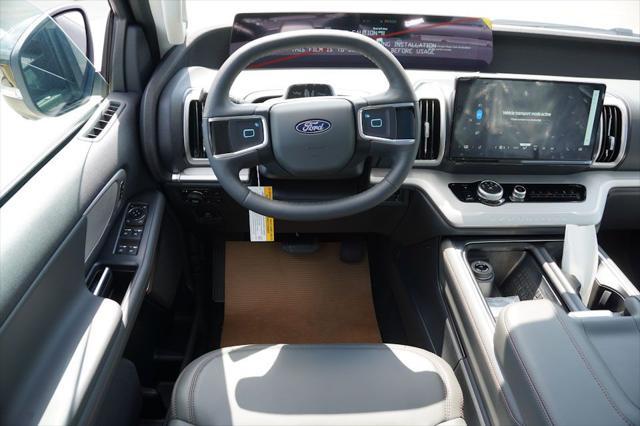 new 2025 Ford Expedition Max car, priced at $72,012