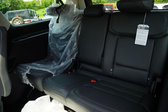 new 2025 Ford Expedition Max car, priced at $72,012