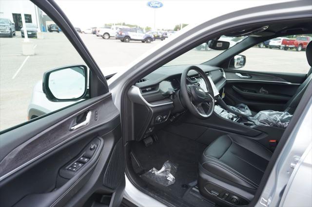 new 2024 Jeep Grand Cherokee L car, priced at $43,632