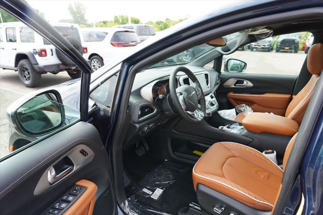 new 2025 Chrysler Pacifica car, priced at $44,597