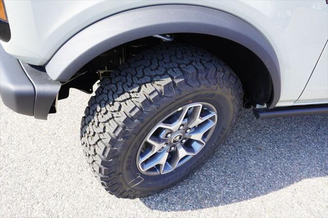 new 2025 Ford Bronco car, priced at $55,561