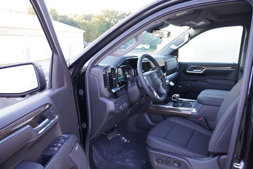 new 2026 Chevrolet Silverado 1500 car, priced at $59,360