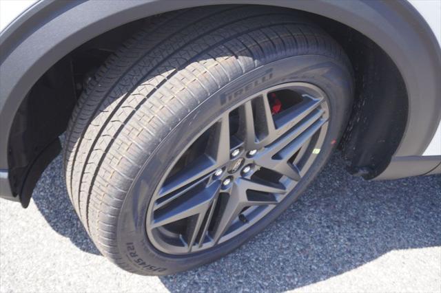 new 2025 Ford Explorer car, priced at $56,455