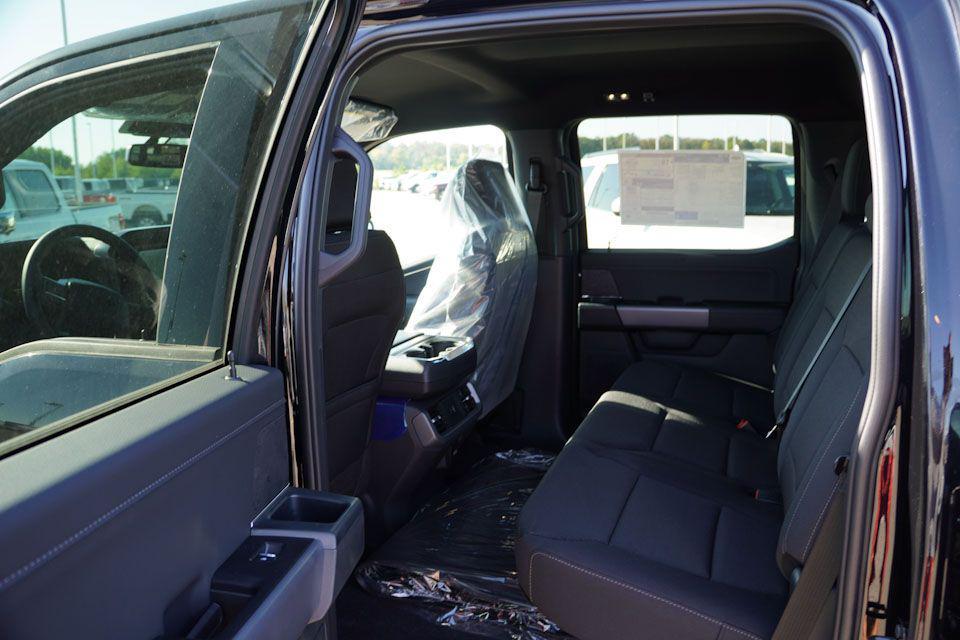 new 2025 Ford F-150 car, priced at $59,215