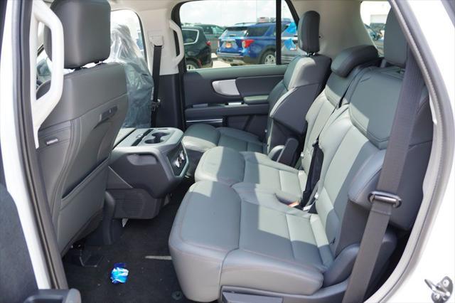 new 2025 Ford Expedition car, priced at $69,721