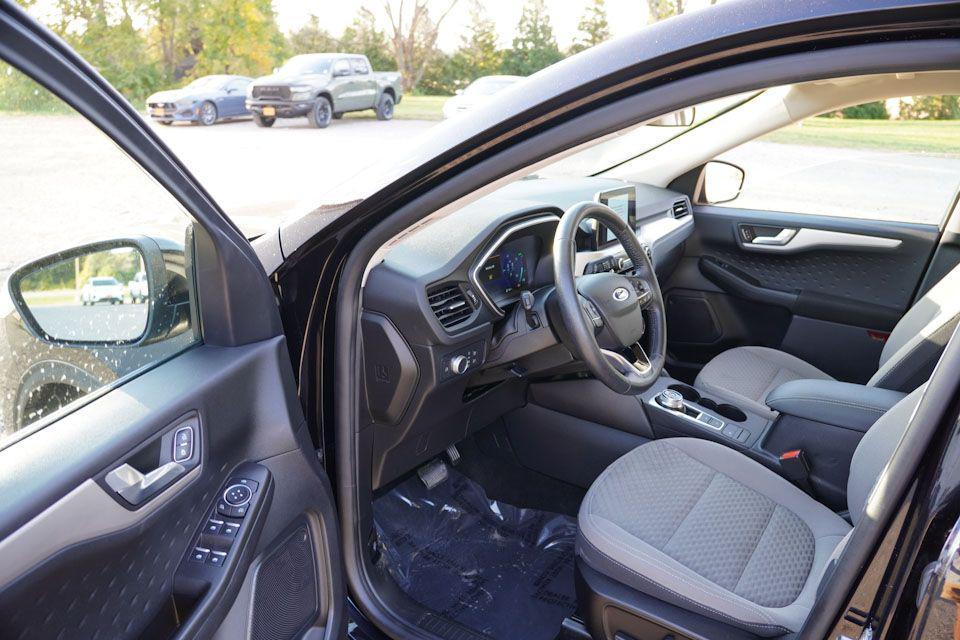 used 2020 Ford Escape car, priced at $18,417