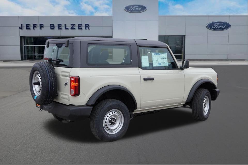 new 2025 Ford Bronco car, priced at $38,540