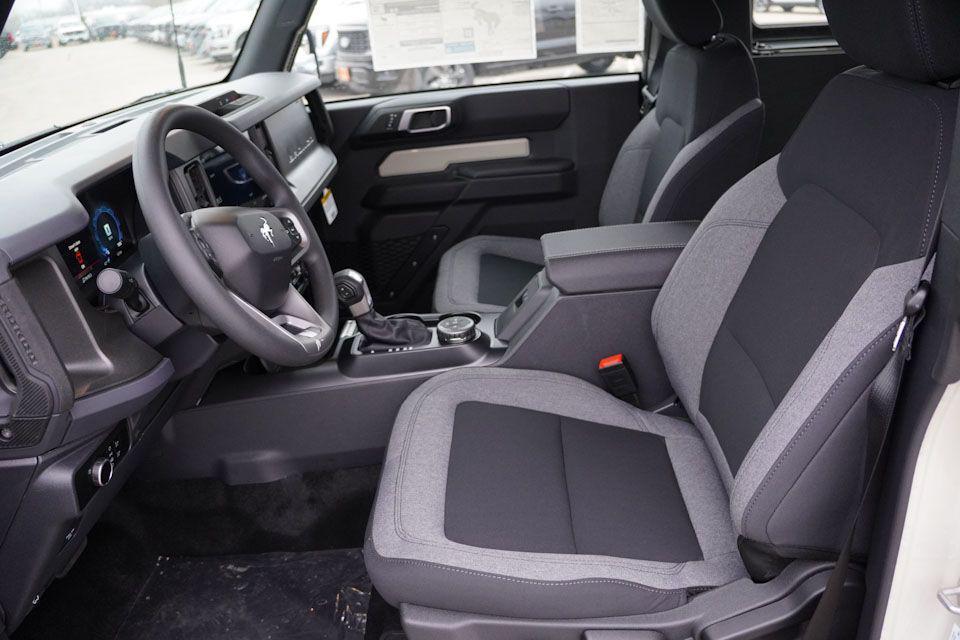 new 2025 Ford Bronco car, priced at $38,540