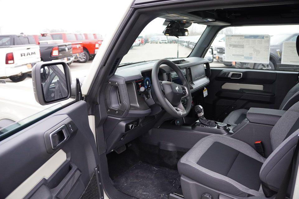 new 2025 Ford Bronco car, priced at $38,540