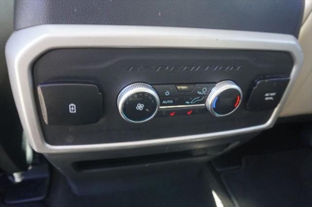 used 2023 Ford Expedition car, priced at $45,596