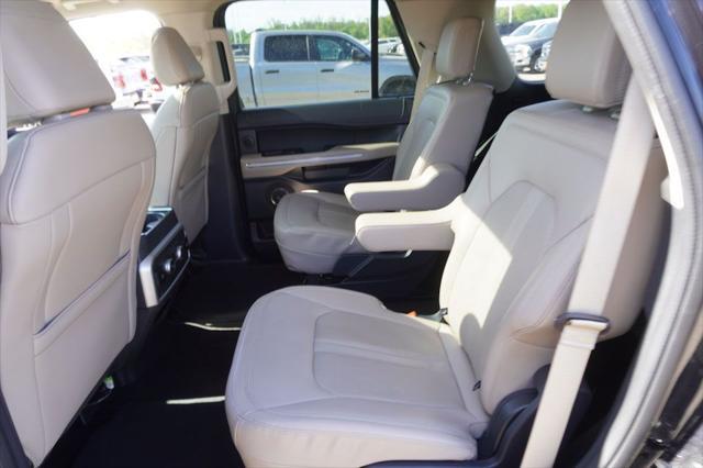 used 2023 Ford Expedition car, priced at $45,596