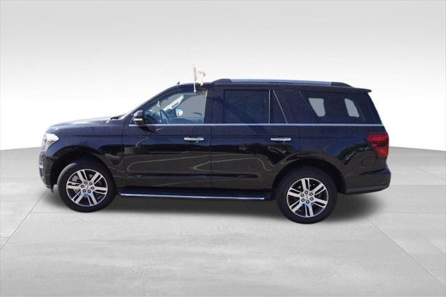 used 2023 Ford Expedition car, priced at $45,596