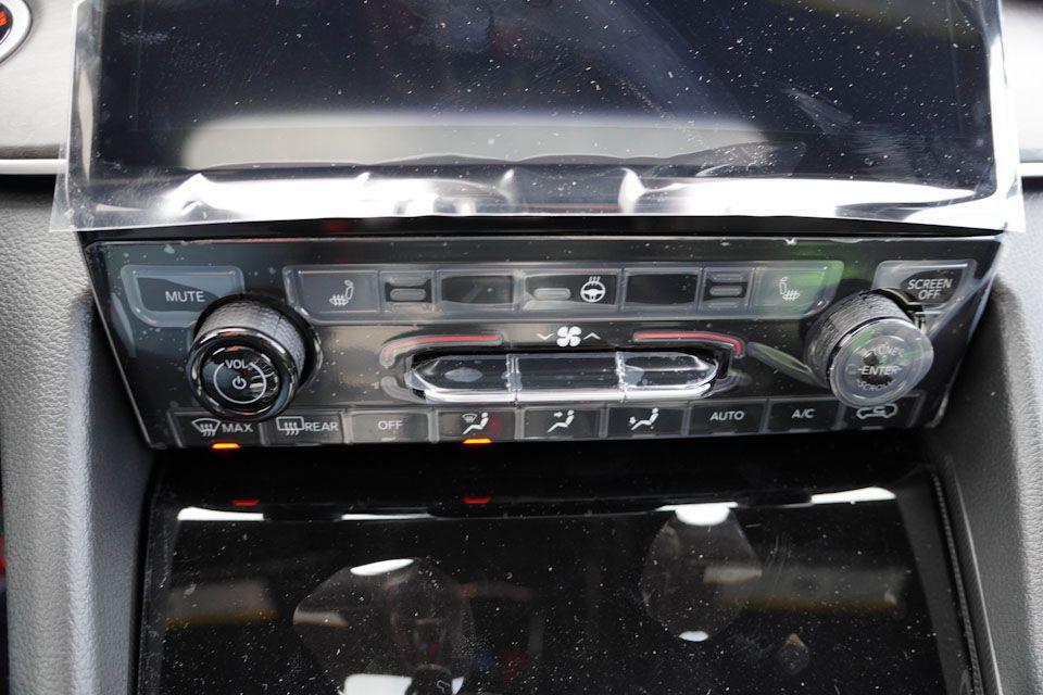 new 2025 Jeep Grand Cherokee L car, priced at $49,189