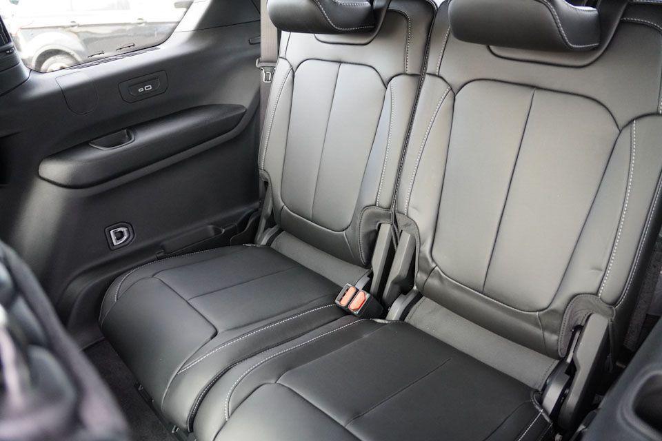 new 2025 Jeep Grand Cherokee L car, priced at $49,189