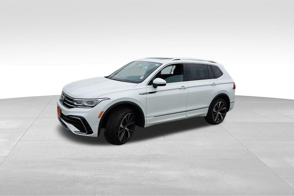 used 2024 Volkswagen Tiguan car, priced at $30,996