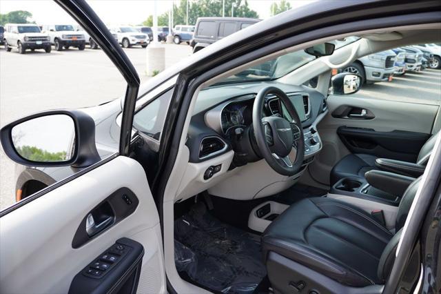 used 2023 Chrysler Pacifica car, priced at $21,298
