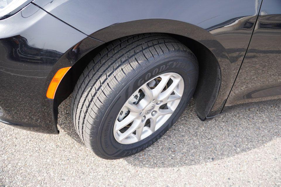 used 2023 Chrysler Pacifica car, priced at $20,473