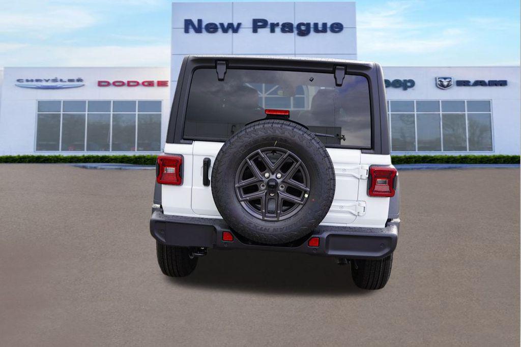 new 2025 Jeep Wrangler car, priced at $47,407