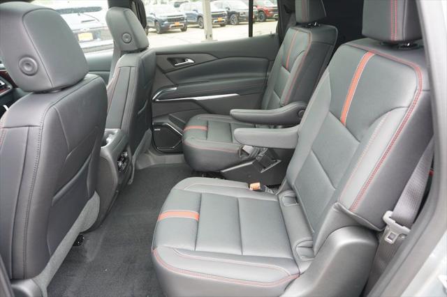 new 2025 Chevrolet Traverse car, priced at $56,382