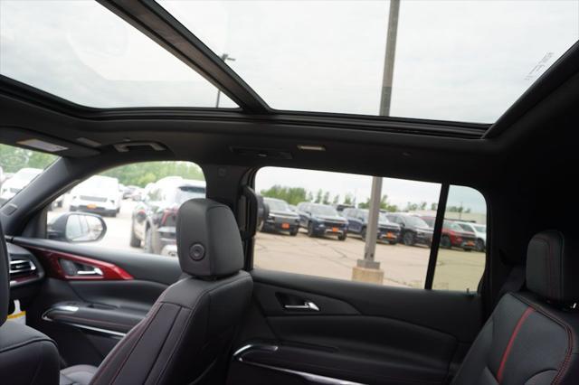 new 2025 Chevrolet Traverse car, priced at $56,382