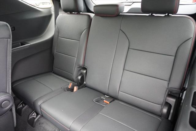 new 2025 Chevrolet Traverse car, priced at $56,382