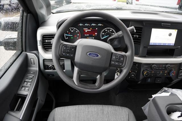 new 2025 Ford F-250 car, priced at $55,455