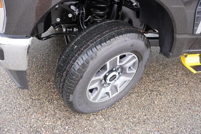 new 2025 Ford F-250 car, priced at $55,455