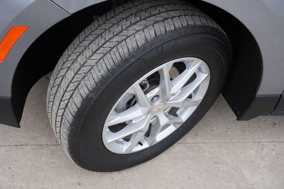 used 2023 Chevrolet Equinox car, priced at $23,343