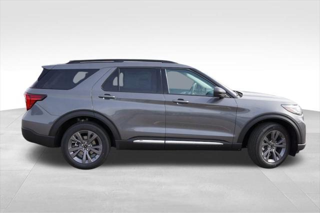 new 2025 Ford Explorer car, priced at $43,861