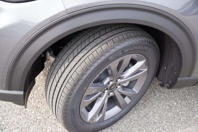 new 2025 Ford Explorer car, priced at $43,314