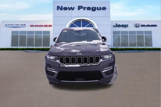 new 2025 Jeep Grand Cherokee car, priced at $41,950