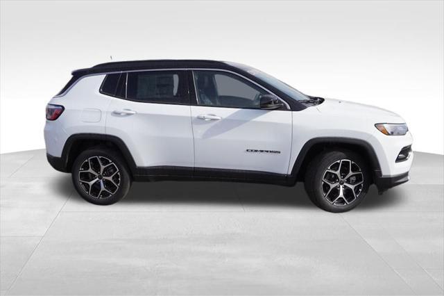 new 2025 Jeep Compass car, priced at $28,135