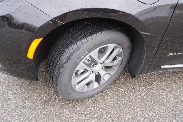 new 2025 Chrysler Pacifica car, priced at $43,069