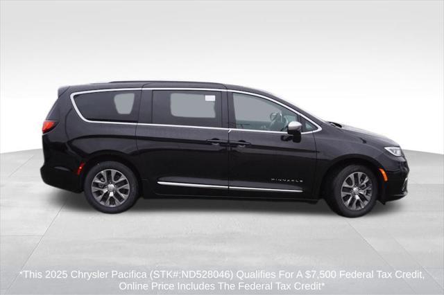 new 2025 Chrysler Pacifica car, priced at $43,069