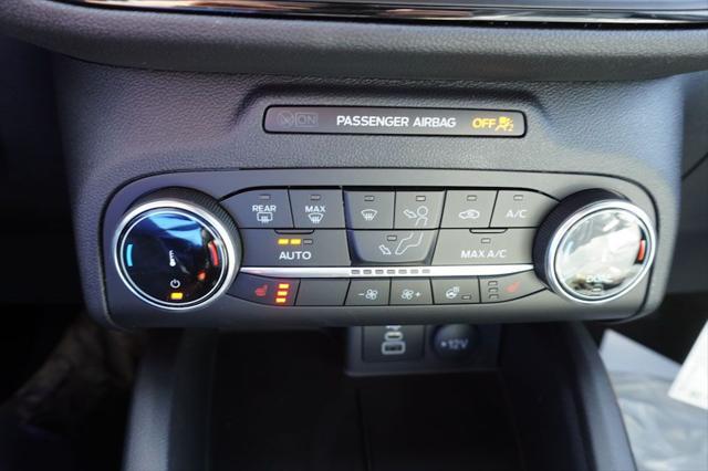 new 2025 Ford Escape car, priced at $30,265