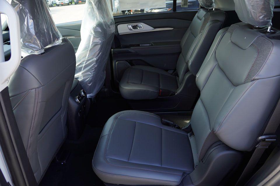 new 2025 Ford Explorer car, priced at $43,687