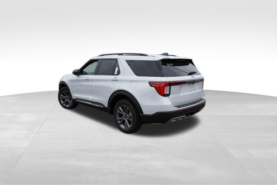 new 2025 Ford Explorer car, priced at $42,764