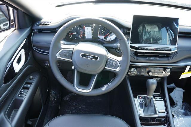 new 2025 Jeep Compass car, priced at $35,318