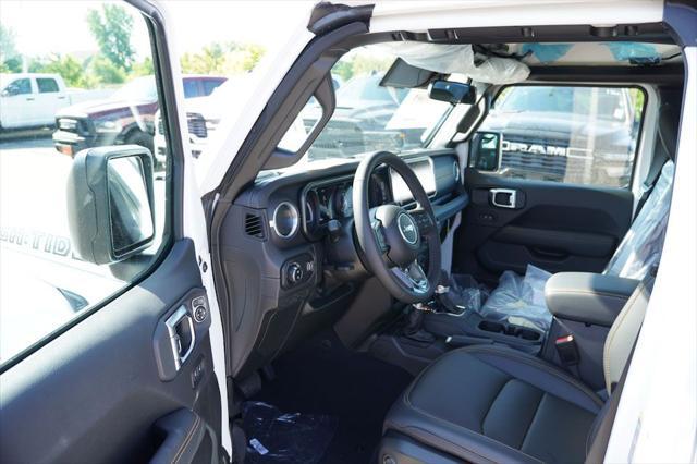 new 2025 Jeep Gladiator car, priced at $46,781