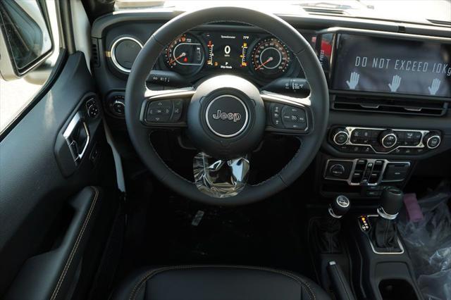 new 2025 Jeep Gladiator car, priced at $46,781