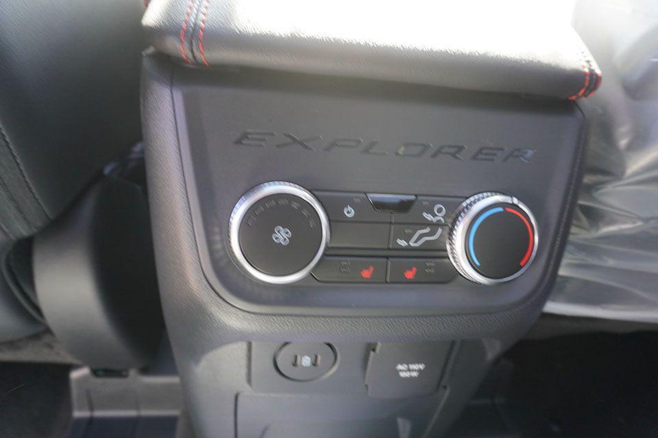 new 2025 Ford Explorer car, priced at $55,294
