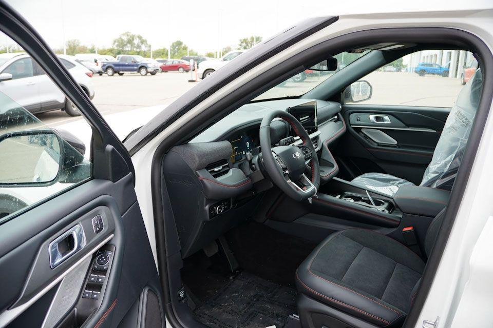 new 2025 Ford Explorer car, priced at $56,510