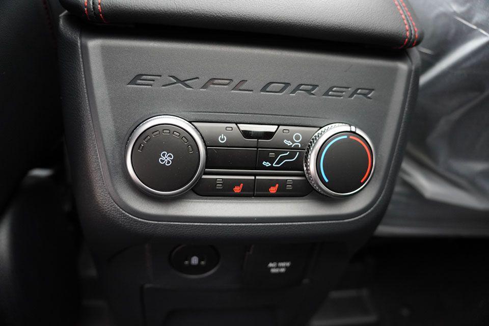 new 2025 Ford Explorer car, priced at $56,510