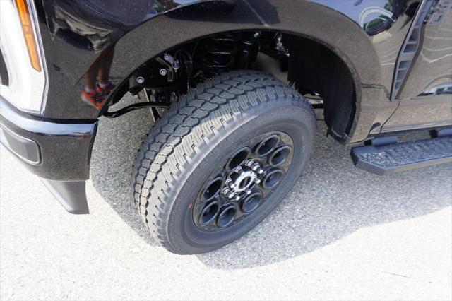new 2025 Ford F-350 car, priced at $63,757
