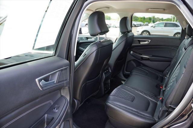used 2024 Ford Edge car, priced at $28,580